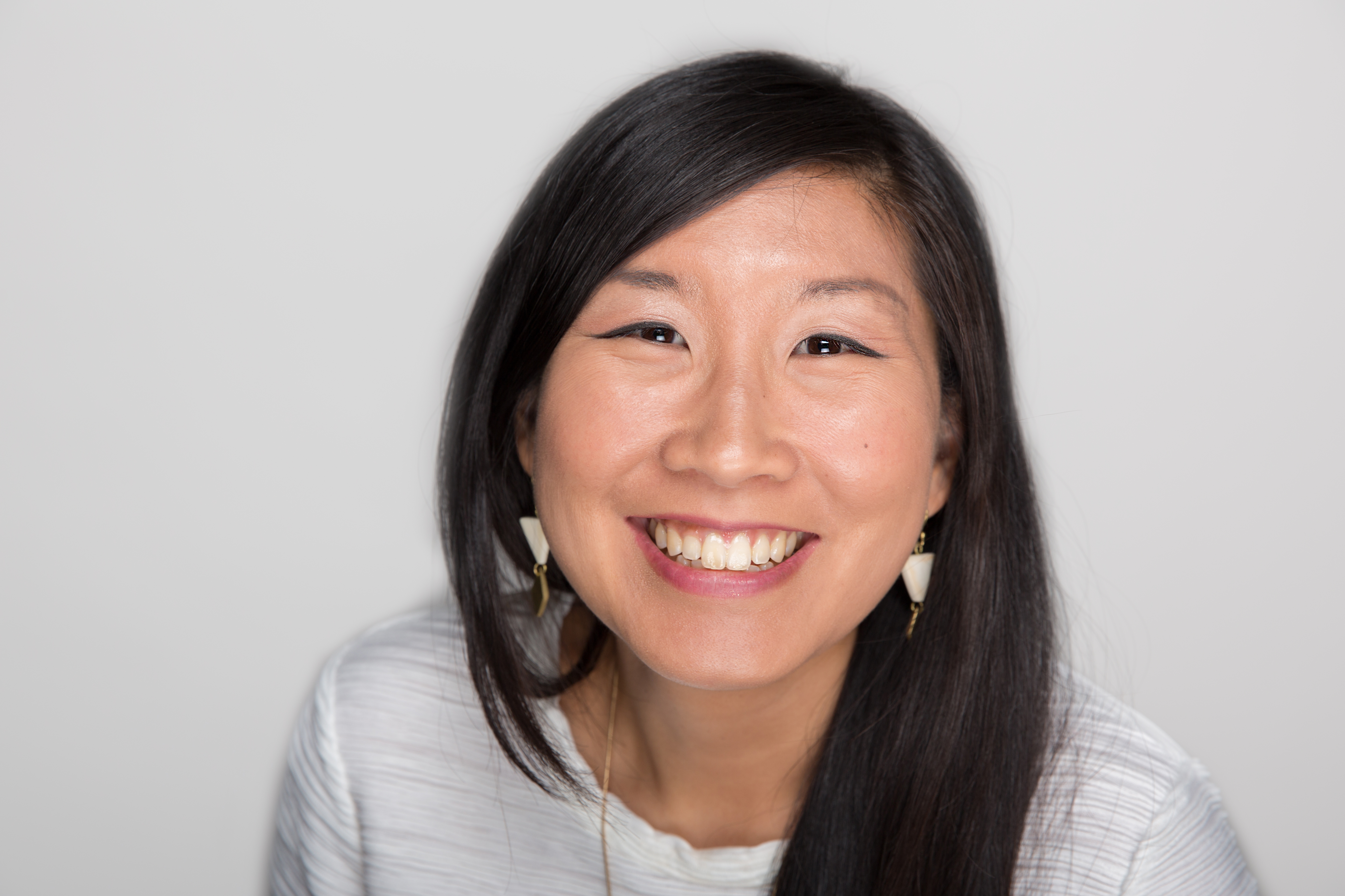 Katina Laib, LMFT. Orange County marriage and family therapist, Christian counselor, and certified DBT clinician comes alongside teens, individuals, couples, and families to find a life worth living.